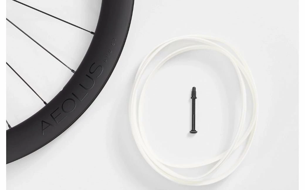 Roue Arrière Route BONTRAGER Aeolus Pro 51 TLR Disc Center Lock 7 Roue Arrière Route BONTRAGER Aeolus Pro 51 TLR Disc Center Lock – Image 5